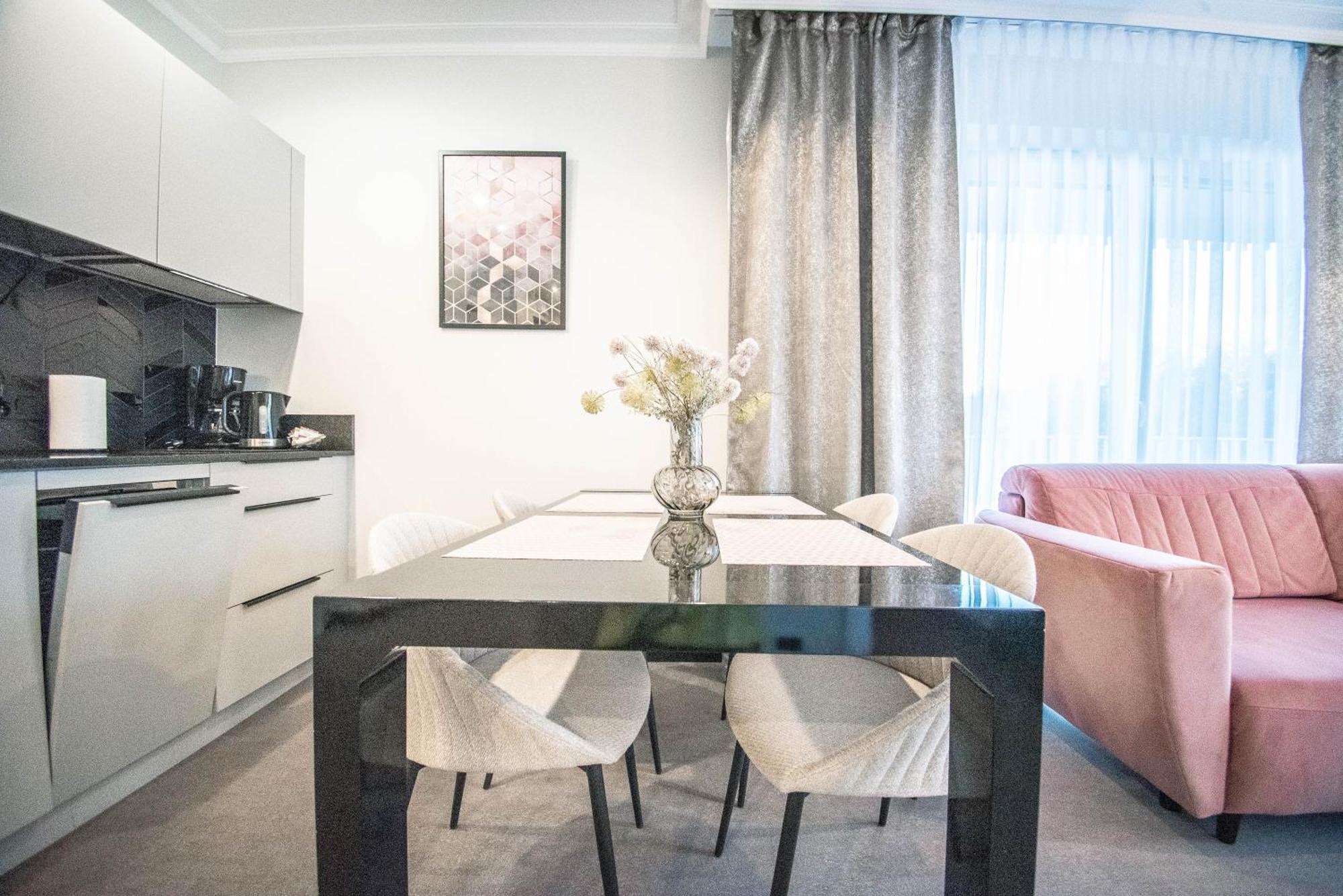 Rubus - Apartament Z Sypialnia & Parking - Apartamenty Na Wyspie Świnoujście Екстериор снимка